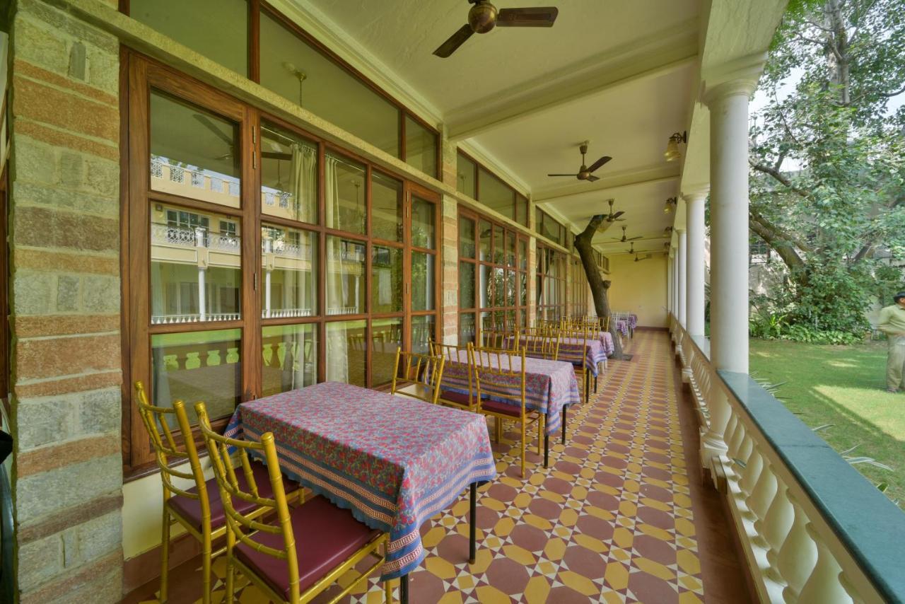Hotel Jai Niwas Jaipur Exteriör bild